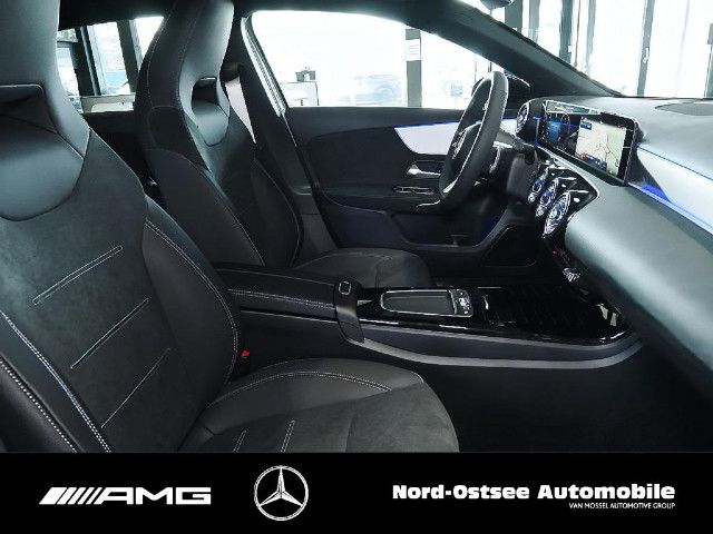 Mercedes-Benz A 180 A 180 d