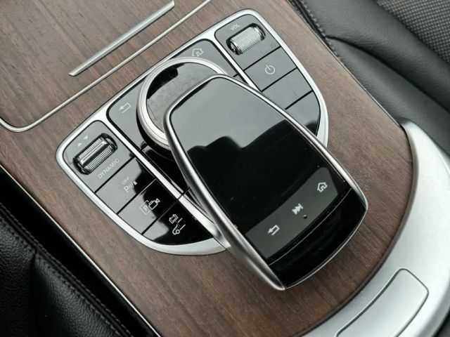 Mercedes-Benz C 300 Estate