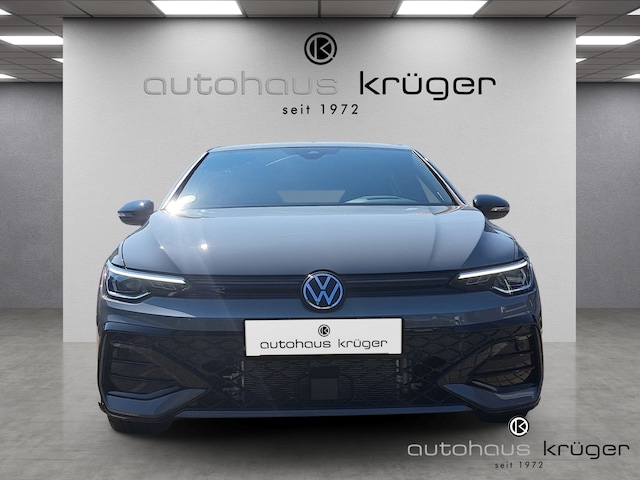 Volkswagen Golf DSG R-Line