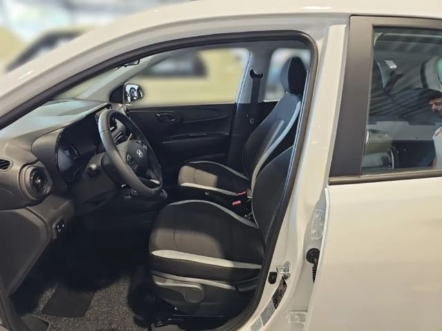 Hyundai i10 1.0 2WD Trend