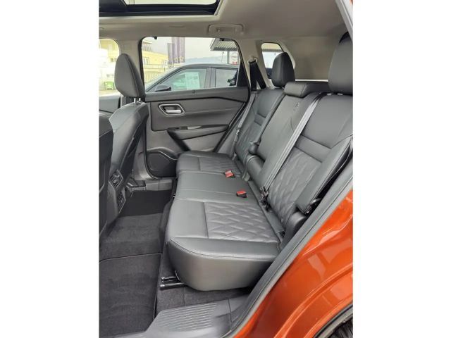 Nissan X-trail AWD Tekna e-4ORCE