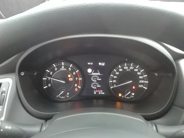 Suzuki S-Cross Hybrid