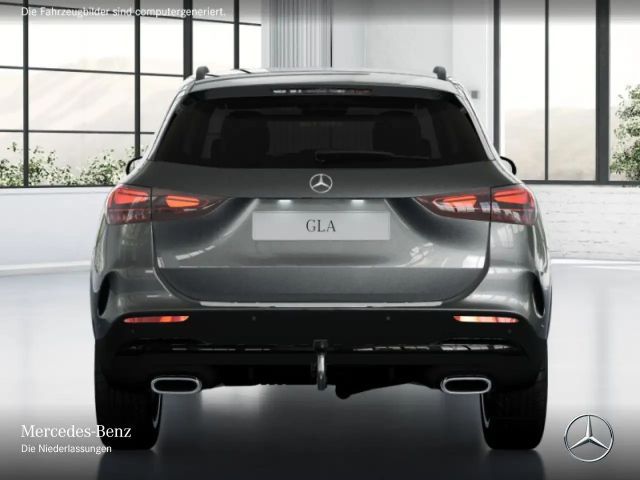 Mercedes-Benz GLA 200 AMG Line