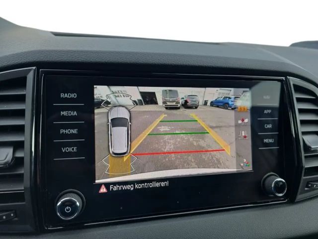Skoda Karoq 1,0TSI 115PS Navi/LED/ACC/Kamera/Winterp.    **