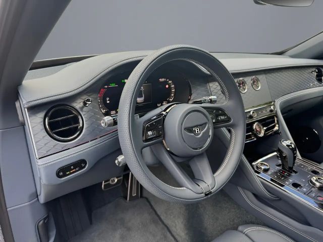 Bentley Flying Spur Hybrid V8