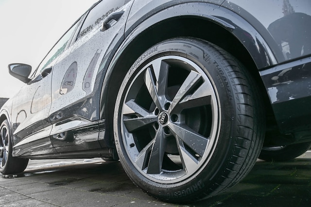 Audi Q4 e-tron 50 Quattro