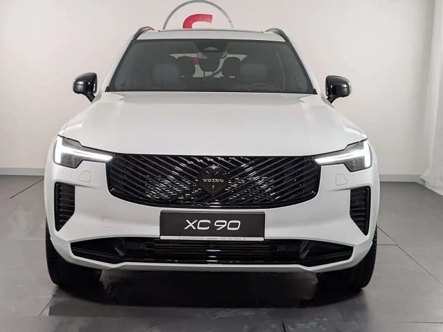 Volvo XC90 Plus T8