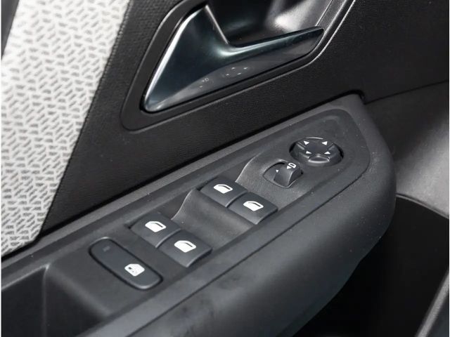 Citroën C4 PureTech Shine