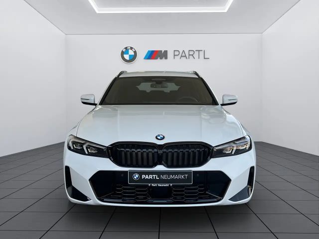 BMW 320 320d M-Sport Touring xDrive