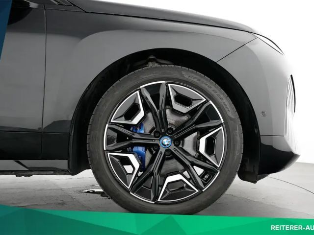 BMW iX xDrive40