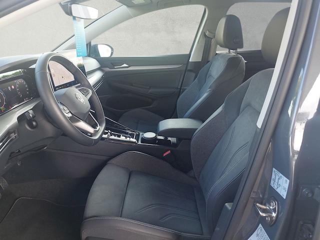 Volkswagen Golf 1.5 eTSI Style Variant