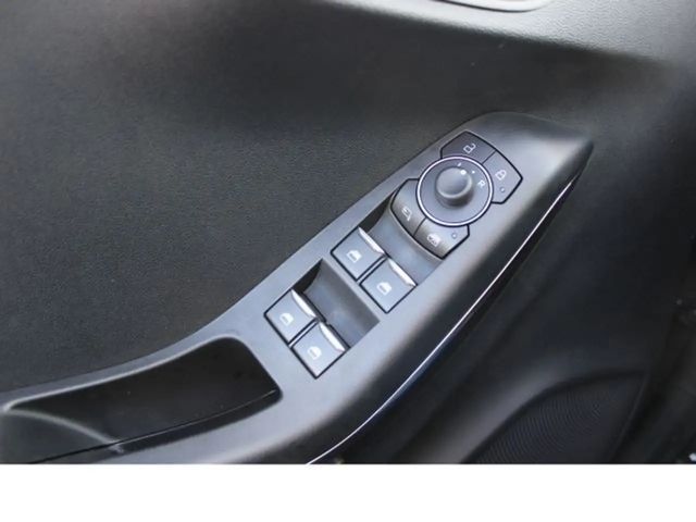 Ford Puma EcoBoost Titanium