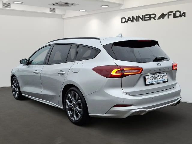 Ford Focus ST Line Wagon