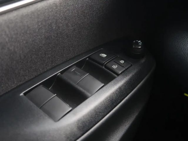 Toyota Yaris Hatchback Team D