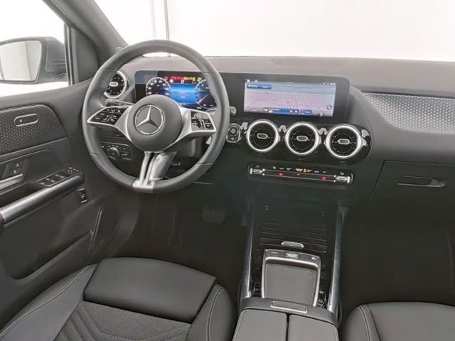 Mercedes-Benz B 220 4MATIC
