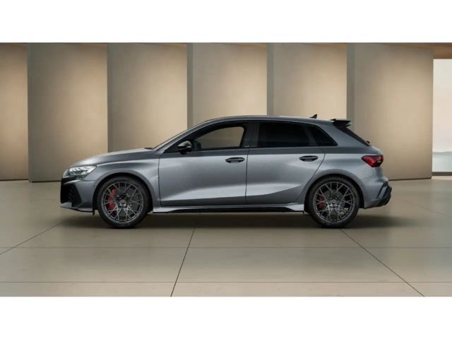 Audi RS3 Quattro S-Tronic Sedan Sportback