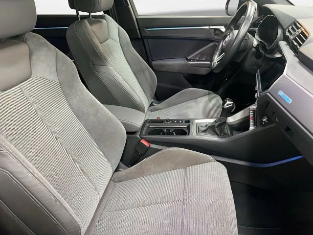 Audi Q3 35 TFSI S-Line