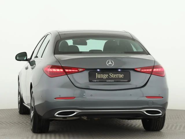 Mercedes-Benz C 200 AVANTGARDE Sedan
