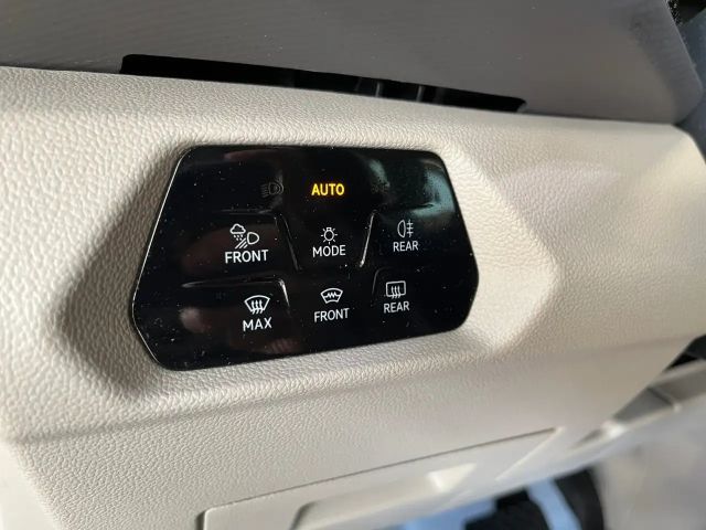 Volkswagen Multivan 2.0 TDI Lang T7