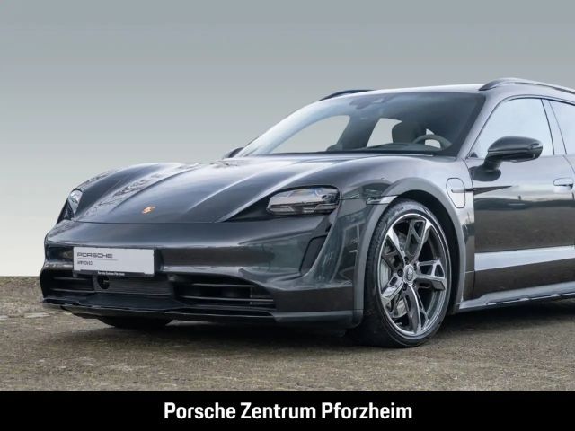 Porsche Taycan 4S Cross Turismo