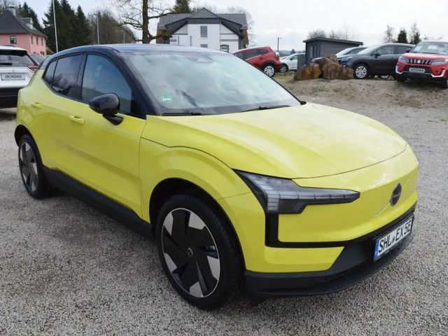 Volvo EX30 Extended range Plus Single motor