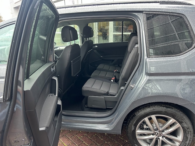 Volkswagen Touran 1.5 TSI