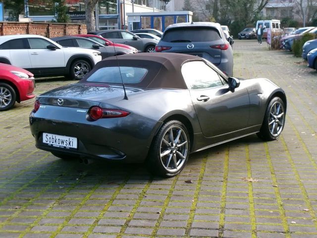 Mazda MX-5 SkyActiv