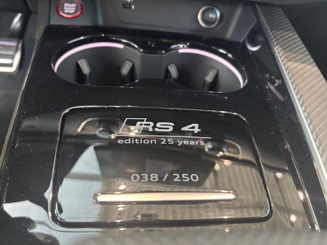 Audi RS4 Avant Quattro