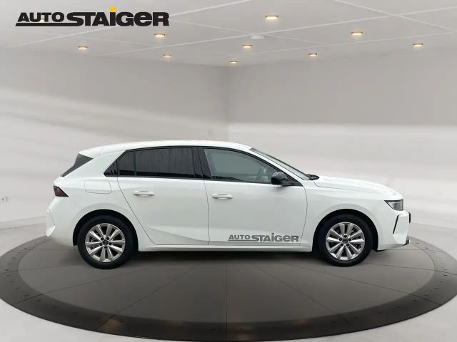 Opel Astra 1.2 Turbo Enjoy Turbo