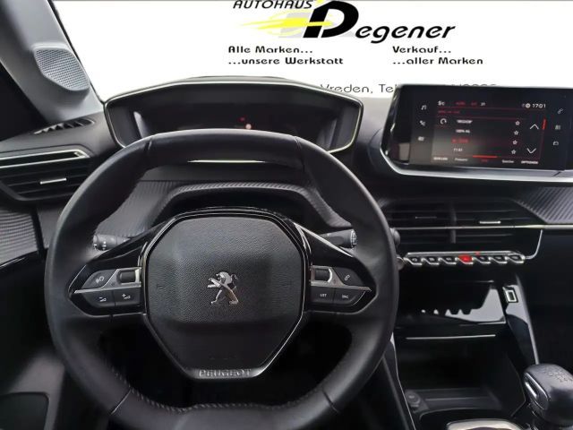 Peugeot 208 / LED / Allwetter / Kamera / Isofix / Navi