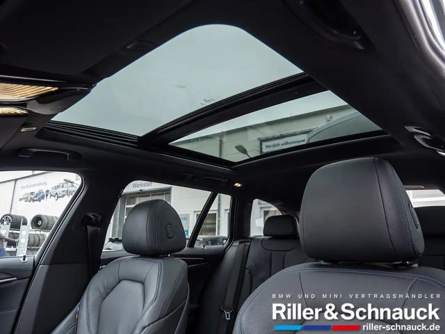 BMW 530 530d M-Sport Touring xDrive