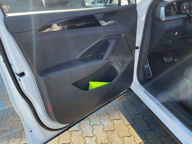 Volkswagen Tayron 2.0 TDI 4Motion DSG R-Line