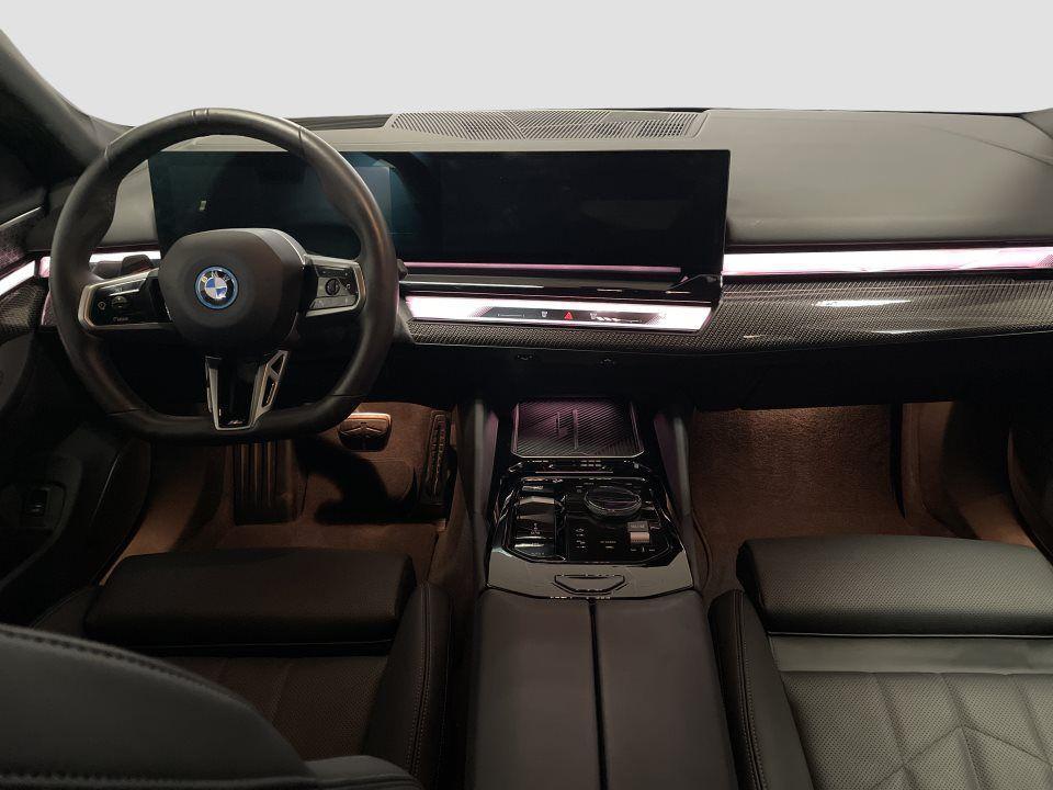 BMW i5 Sedan eDrive40