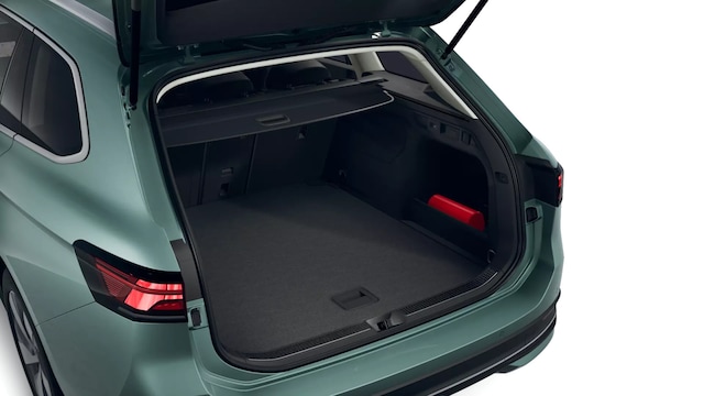 Volkswagen Passat 1.5 eTSI Business DSG Variant