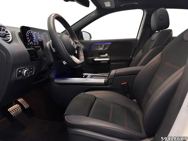 Mercedes-Benz GLA 180 AMG Line