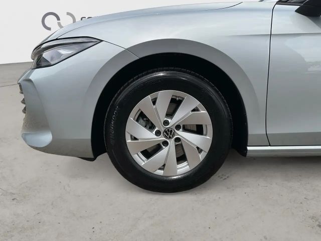 Volkswagen Passat 1.5 eTSI DSG Variant