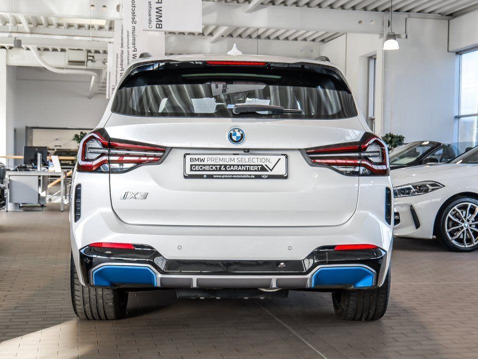 BMW iX3 iX3