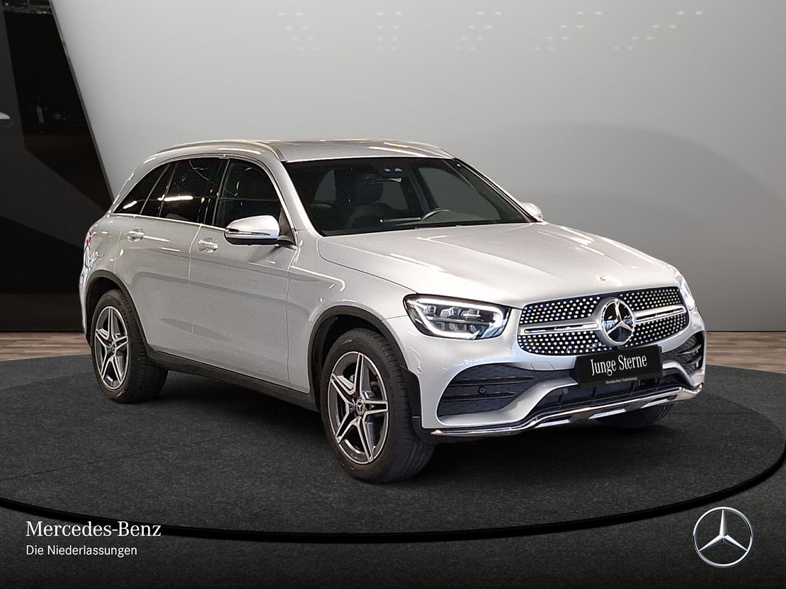 Mercedes-Benz GLC 300 4MATIC AMG Line GLC 300 d