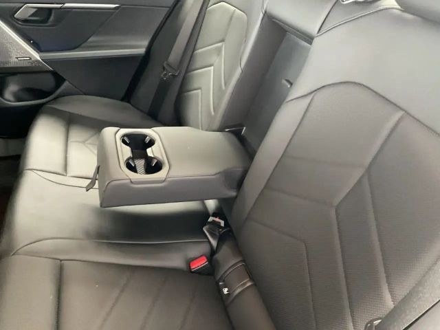 BMW 520 520i M-Sport Sedan