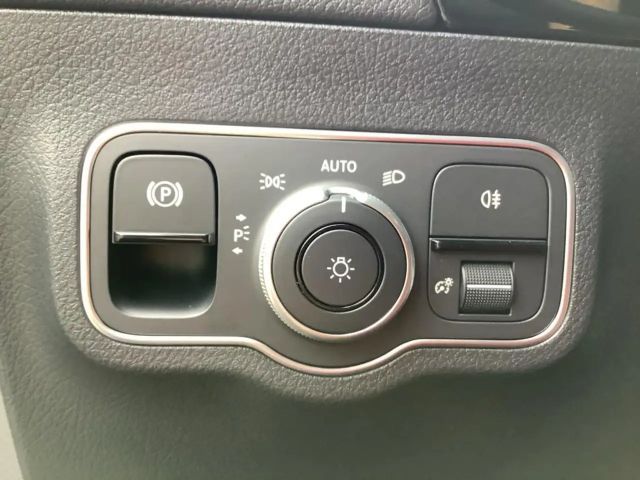 Mercedes-Benz GLA 220 4MATIC