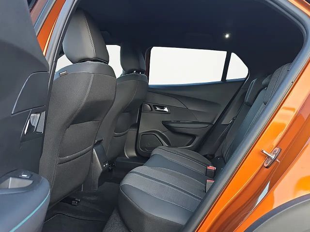 Peugeot E-2008 Allure Pack