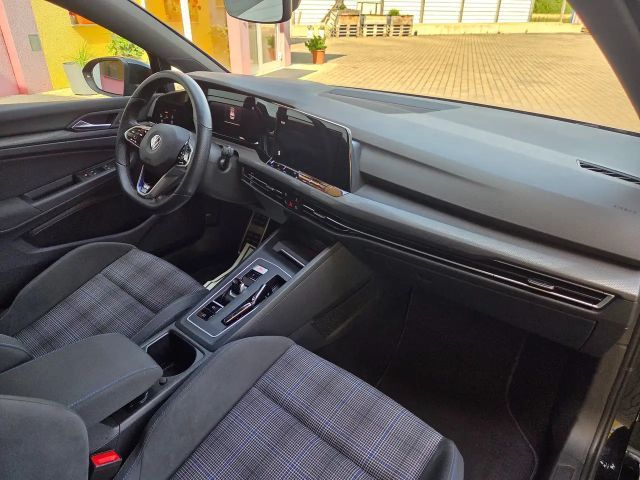 Volkswagen Golf GTE Plus eHybrid