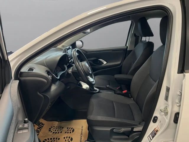 Toyota Yaris Active VVT-i