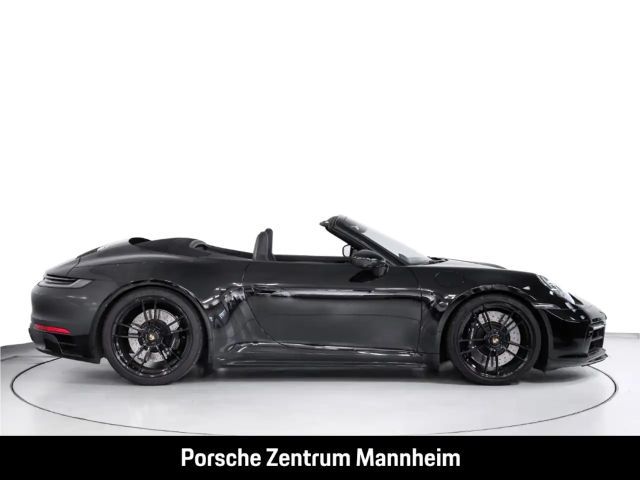 Porsche 992 4 Cabrio Carrera GTS