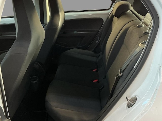 Volkswagen up! Move Move up!