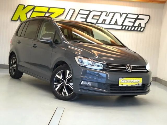 Volkswagen Touran DSG
