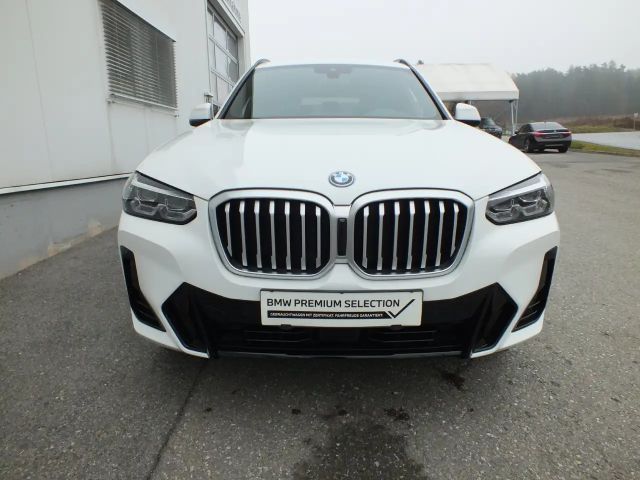 BMW X3 xDrive30e
