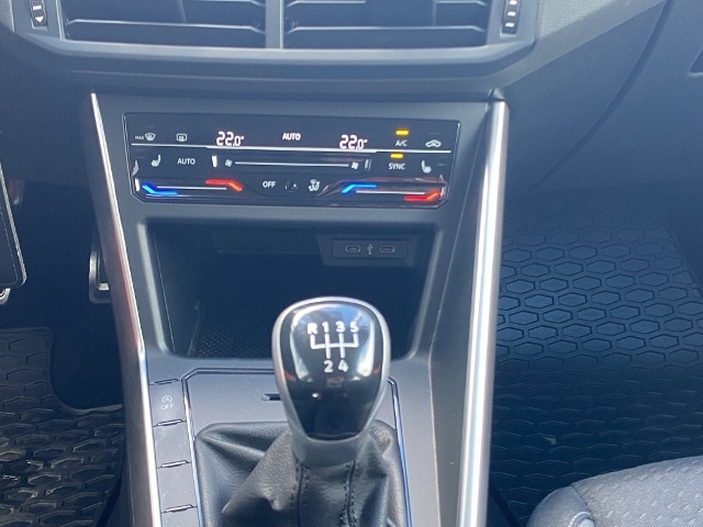 Volkswagen Polo 1.0l ACTIVE*LED*NAV*EPH*GRA*SITZH*DIGITAL-COCKPIT