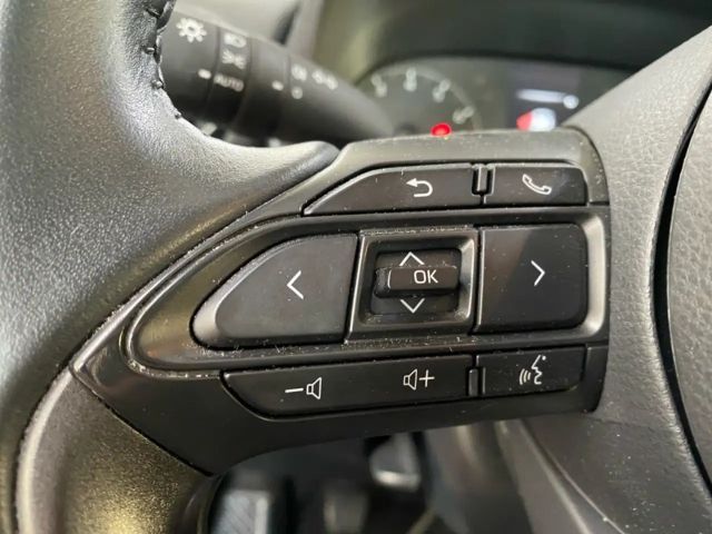 Toyota Yaris 1.0 VVT-i Comfort Hatchback