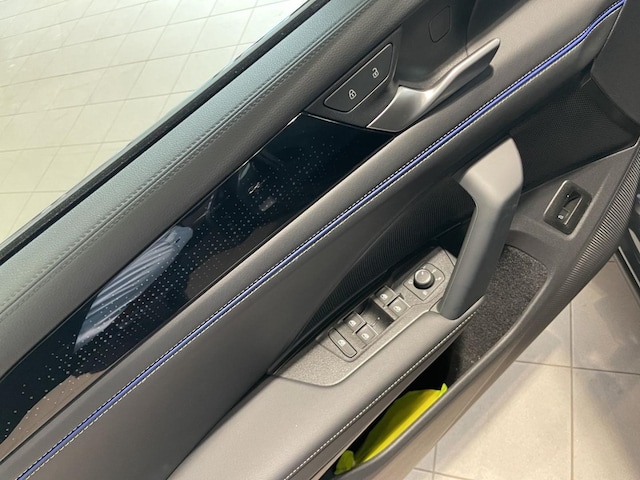 Volkswagen Tiguan 4Motion DSG R-Line